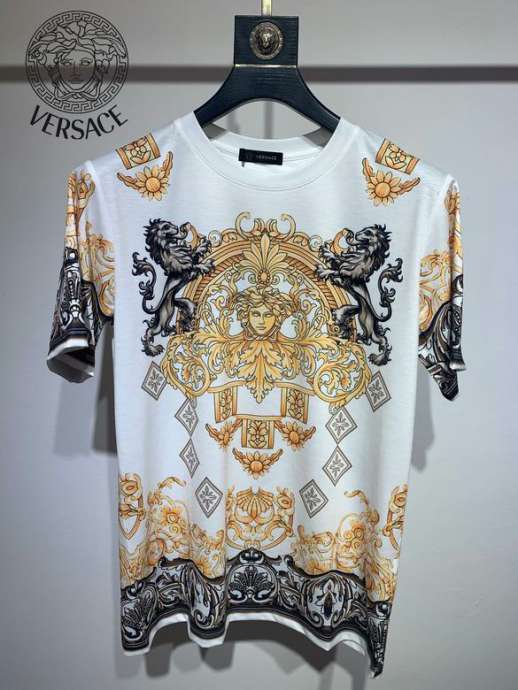 Picture of Versace T Shirts Short _SKUVersaceS-XXLsstn6140282